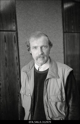 Ajalehe "Rahva Hääl" vestlusringist osavõtja.  duplicate photo