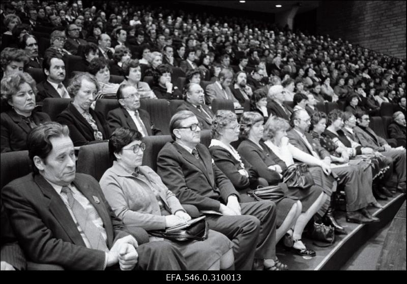 Tallinna vabastamise 40 aastapäev.