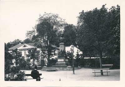 Tartu linnavaade. Barclay de Tolly plats. 20. sajandi algus.  duplicate photo