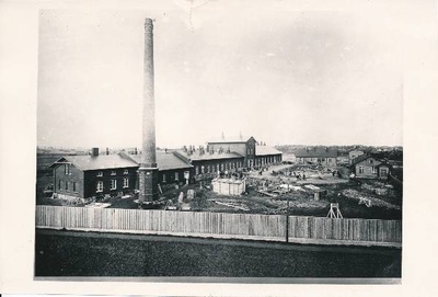 Üldvaade: Tartu tapamaja hooned, Kastani t.  Tartu, 20. saj. algus.  duplicate photo