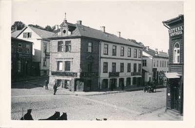 Tartu linnavaade. Promenaadi tn ja Vene tn nurgal. 20. sajandi algus.  duplicate photo