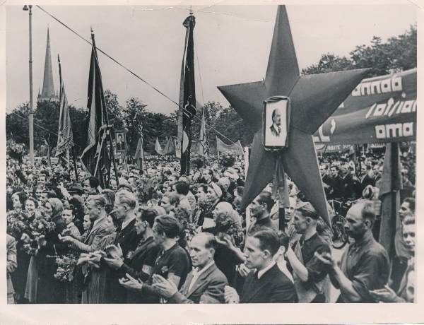 Eesti NSV delegatsiooni saabumine Moskvast. Tallinn, 1940.a.