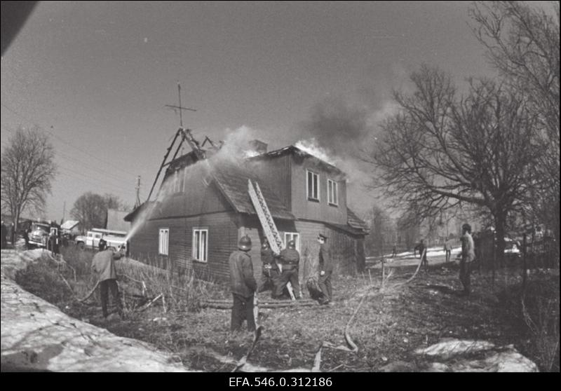 Tuletõrje vm (sõjaväestatud).