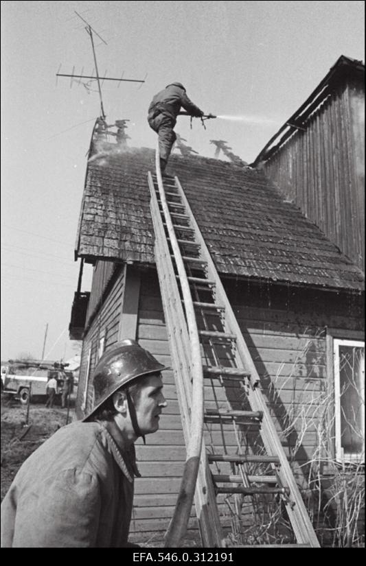 Tuletõrje vm (sõjaväestatud).