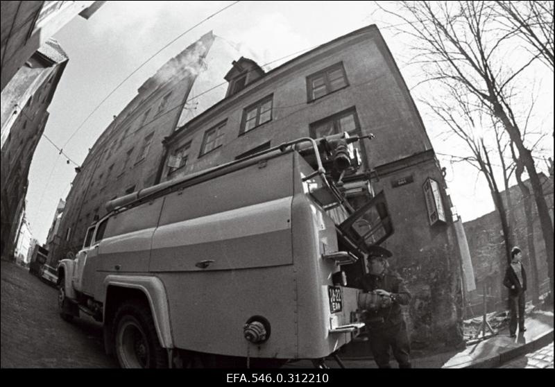 Tuletõrje vm (sõjaväestatud).