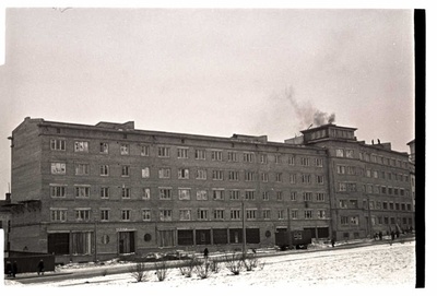 Tallinn, uus elumaja Tõnismäel, Pärnu mnt.  similar photo