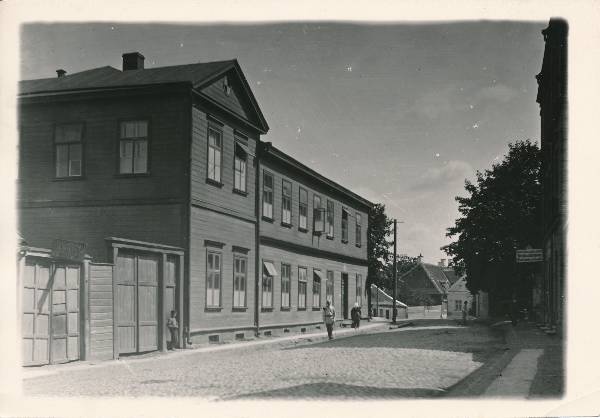 Tartu linnavaade. Saksa Gümnaasium Gustav Adolfi tn. 1962.a.