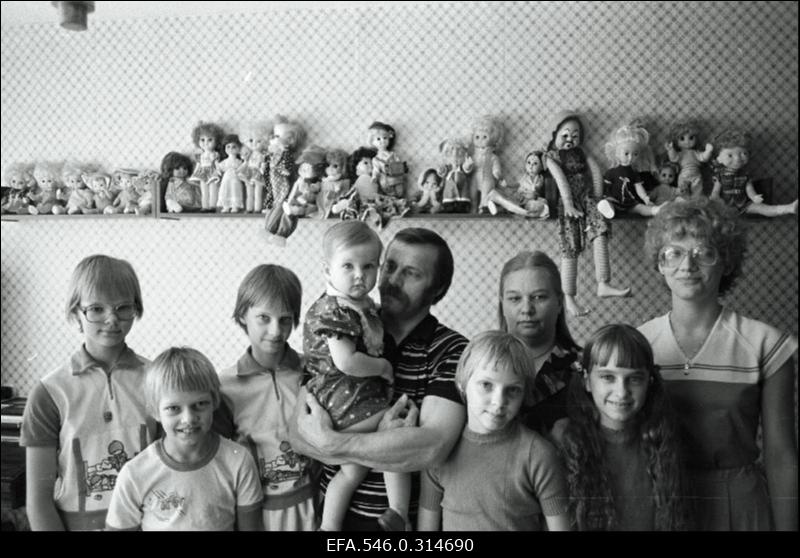 Suurpere. Suur pere.