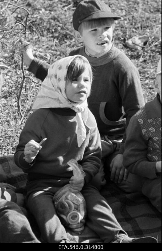Nõmme lastekodu (Tallinna 1. Lastekodu?).