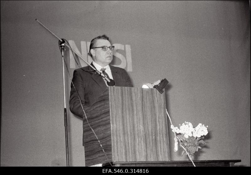 Nissi 750. aastapäeva tähistamine Nissi 8-klassilises Koolis.