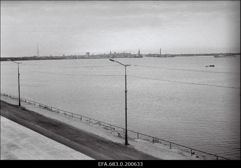 Vaade Tallinnale Maarjamäelt.