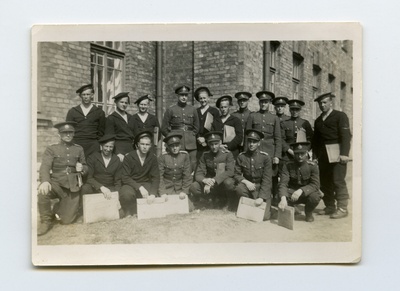 Eesti meremees K. Kesküla mereväe õppekompaniis  duplicate photo