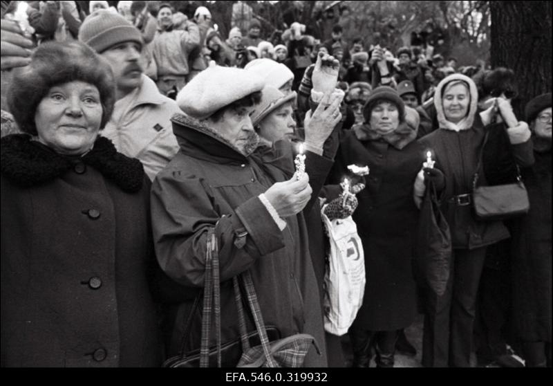 RR Vabaduse väljakul.