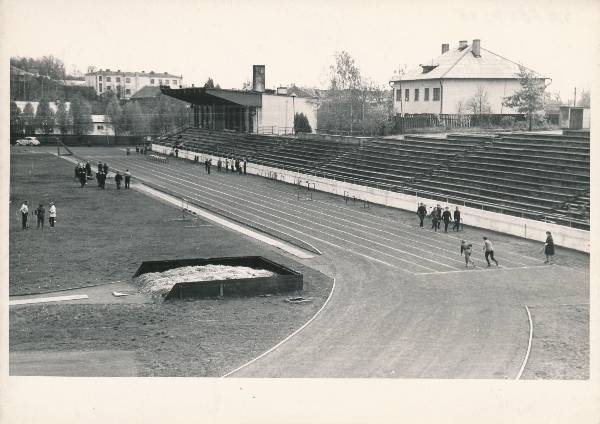 Tartu linnavaade. TRÜ staadion, Staadioni tn. 1960ndatel.