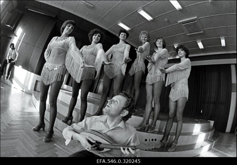 Lääne Kaluri varitee, Haapsalu vaated.