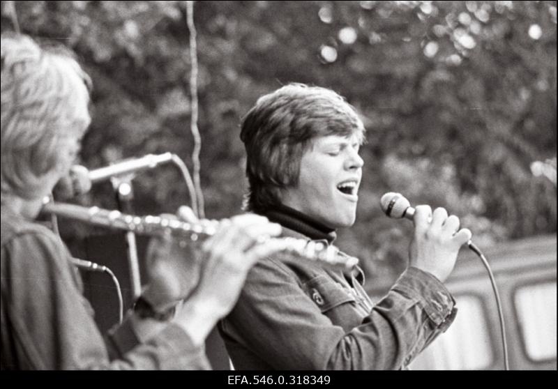 EÕM-78 kokkutulek Järveotsal.