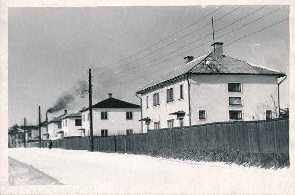 Uuselamud (eramud) Peetri tänaval. Tartu, 1960-1965.