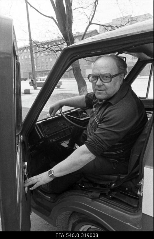 Ekspress autobaas; gaasivedajad jt.