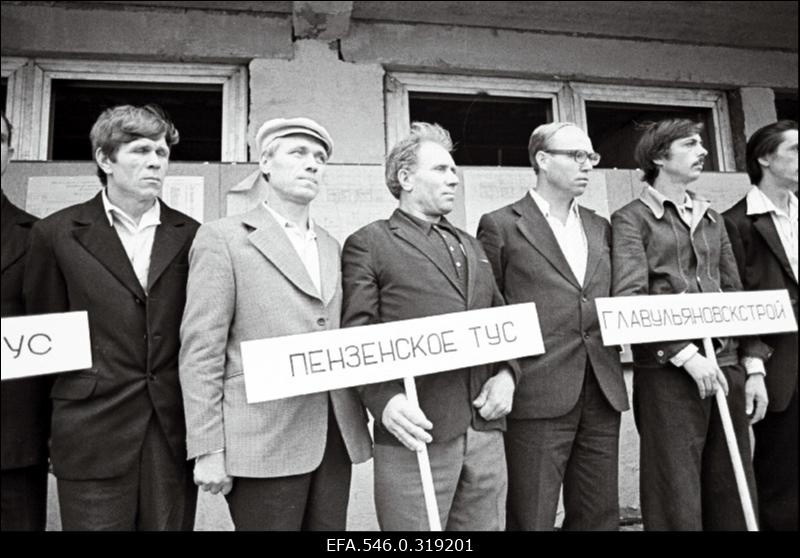 Ehitajate üleliiduline konkurss.