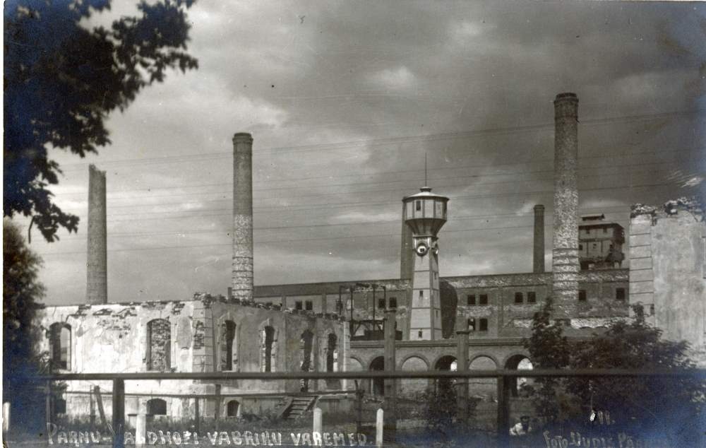 Foto. Pärnu vaateid XX saj. algul.