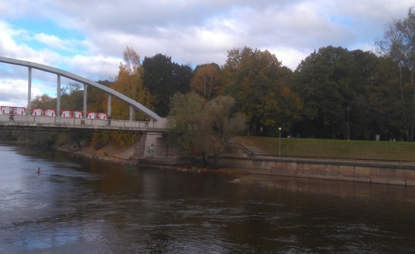 Arch bridge (flower bridge): construction works. Tartu, 1957-1959. Photo Aleksander Maastik. rephoto