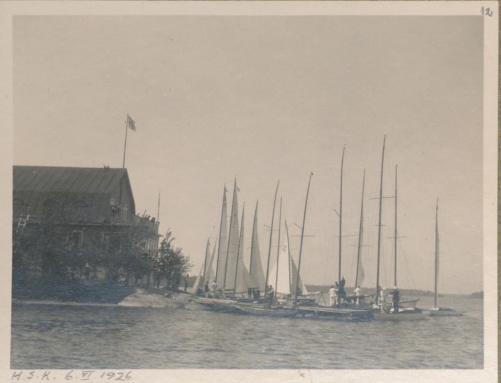 Helsingi Jahtklubi hoone ja jahisadam