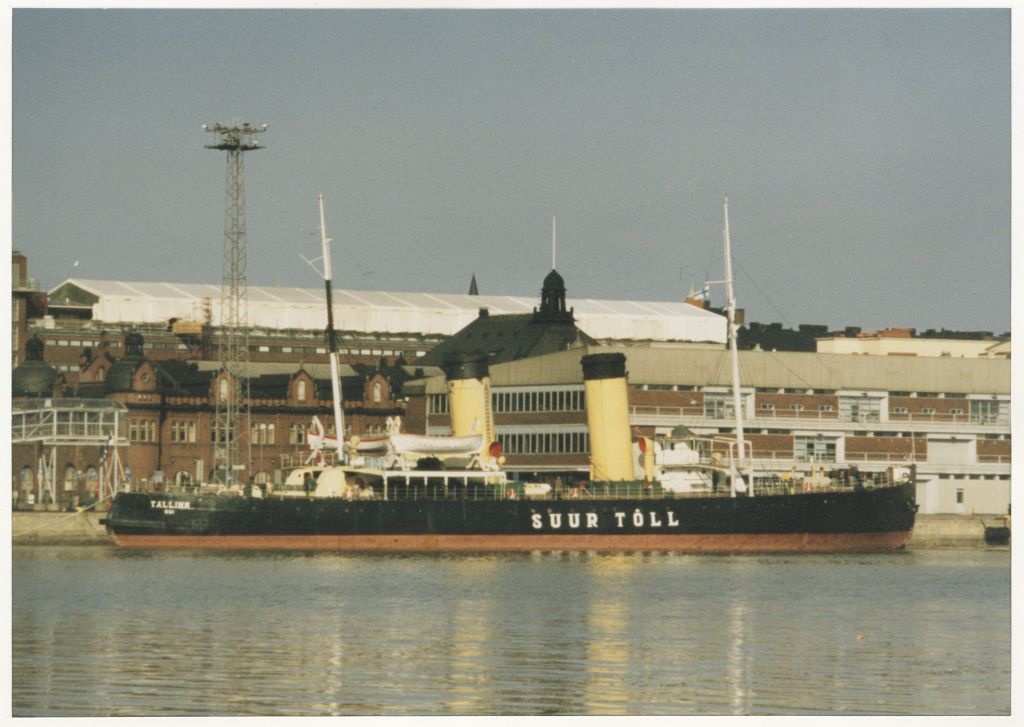 jäämurdja "Suur Tõll" Helsingis