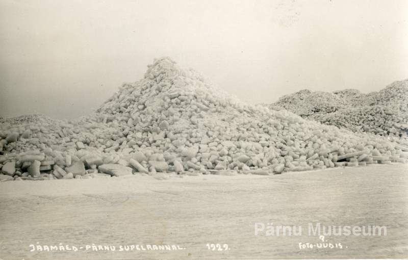 Foto postkaart, talvine vaade Pärnu supelrannale.1929