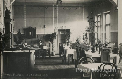 Foto-postkaart, Pärnu endla teatri einelaua sisevaade.  duplicate photo