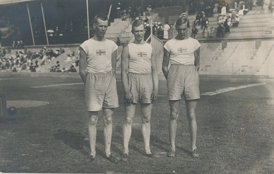 V OM kolmikhüppe medalivõitjad  duplicate photo