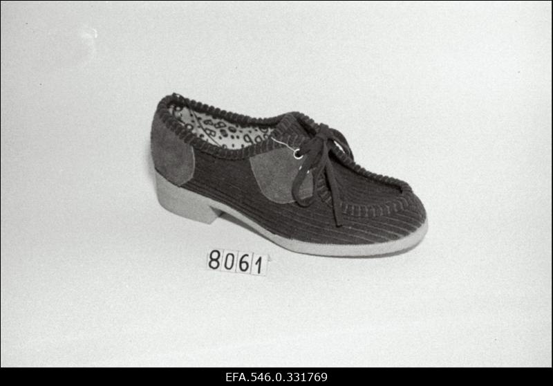 T/K "Kommunaari" mudelid: 8122; 8233; 8040; 8234; 8061; 8230; 8228; 485 471; 484; 476; 8114; 8175; 8236; 8176;8163; 8121a; 8159; 9375; 9384; 9360; 9353; 9359; 9352; 9249; 8210, 8224; 8212; 8213, 8211, 8227; 8222.