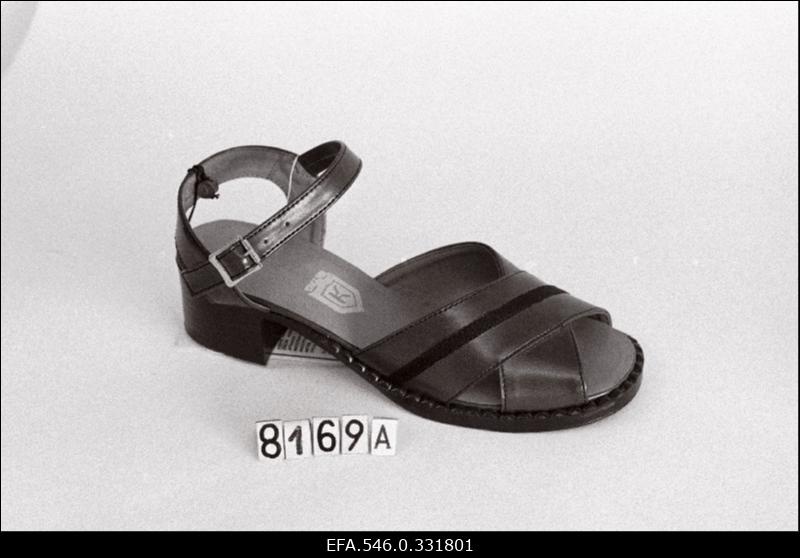 T/K "Kommunaari" mudelid: 8172; 8185; 8170; 8202, 8169A; 8187; 8237; 8115; 8158; 8120; 8113; 8165; 8111; 8235; 8117; 8140; 8112; 8150; 8193; 8246; 8241; 723; 8012; 8995, 8082; 8055; 8990; 8244; 8979; 9293; 8049; 8038; 8070.