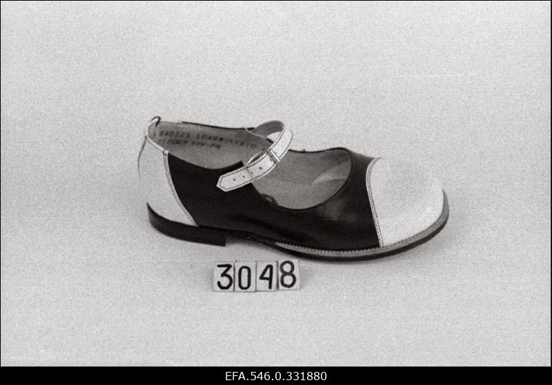 T/K "Kommunaari" mudel 3048.