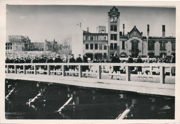 Tartu linnavaade. Pritsimaja varemed. 1944.a.
