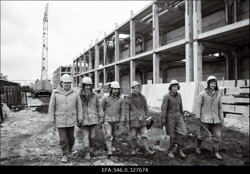 Kohtla-Järve (ehitajad).