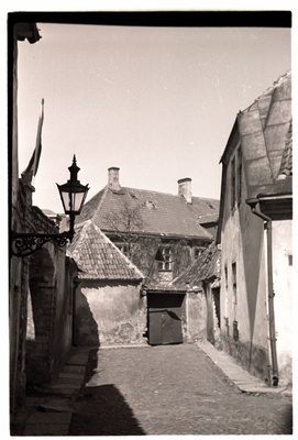 Nurgake Toompeal  similar photo