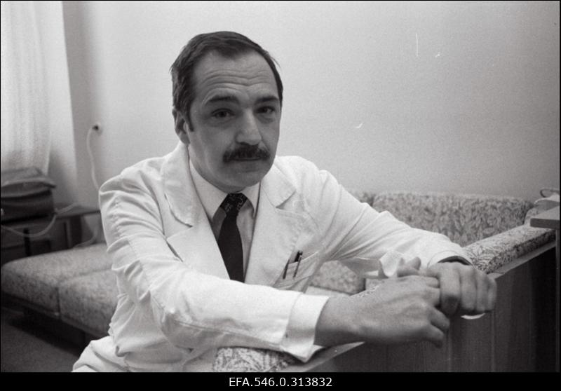 Tallinna Kiirabihaigla II neurokirurgia osakonna juhataja, meditsiinikandidaat Andres Ellamaa.