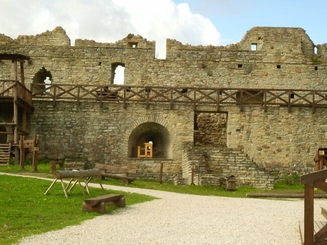 Ruins of Rakvere Castle with vallshawk