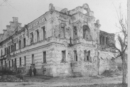 Purustatud Narva vaade, Lavretsovi nim. Narva linnamuuseum, 1946
