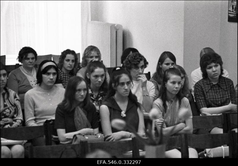 V. Klementi nim Õmblustootmiskoondis Rataskaevu tn [tsehh]