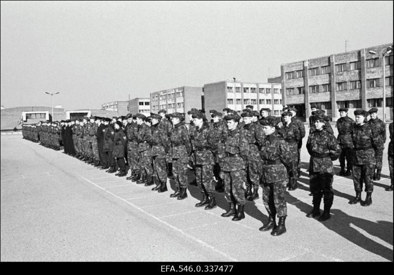 [Sisekaitse akadeemia paraad.]