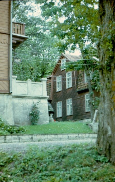 Building in Kuressaare Lossi tn. 27 Saare County Kuressaare City Lossi tn. 27