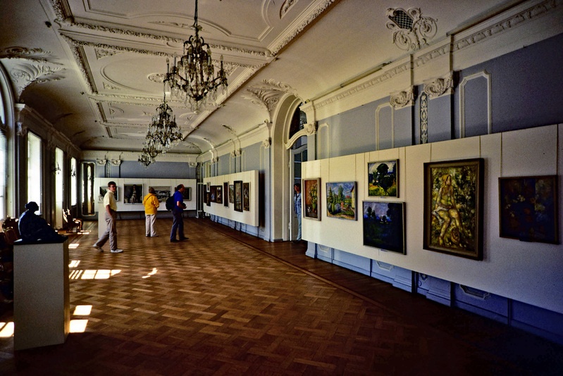 Eesti Kunstimuuseumi näitus Kadrioru lossis