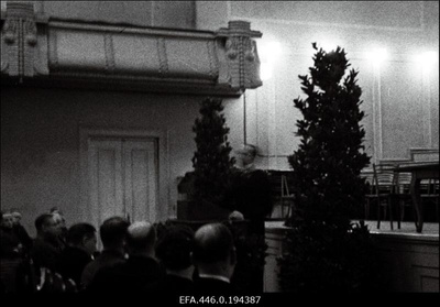 Eesti Skautide Maleva XIII aastakoosolek 05.-06.01.1940 Estonia kontserdisaalis.  duplicate photo