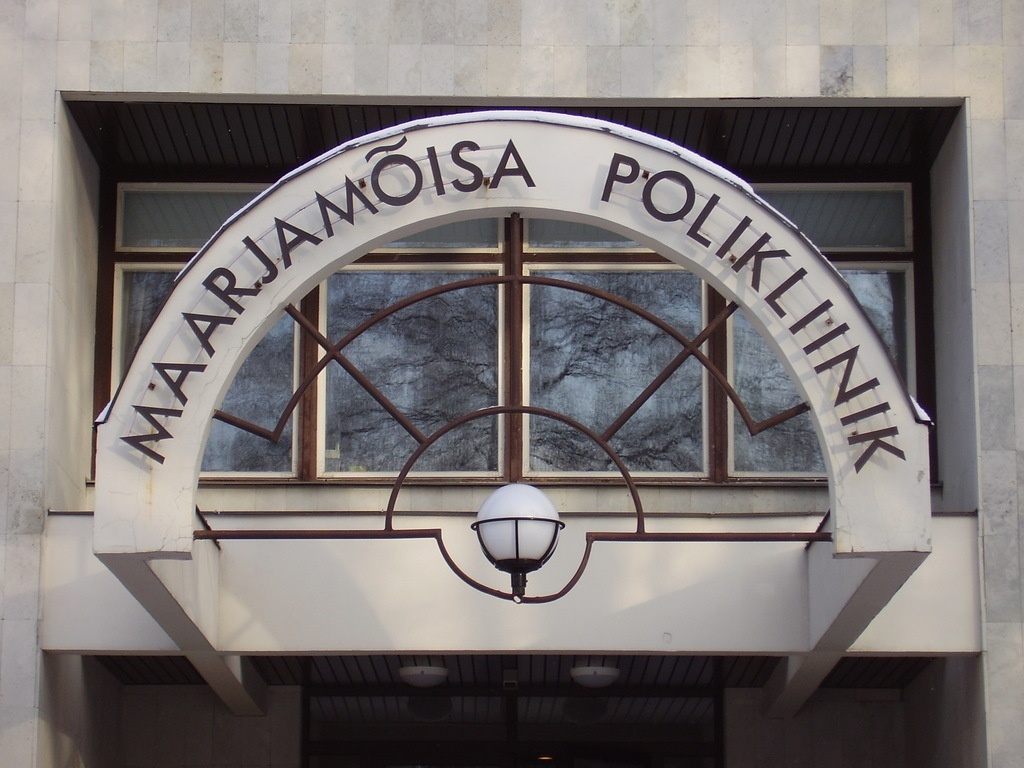 Tartu Maarjamõisa polikliinik (Puusepa 1a). 2006