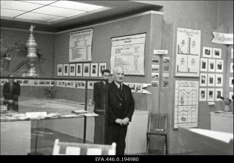 AS Näitus korraldatud esimene suvitusnäitus Kunstihoones 06.06.-10.06.1940.