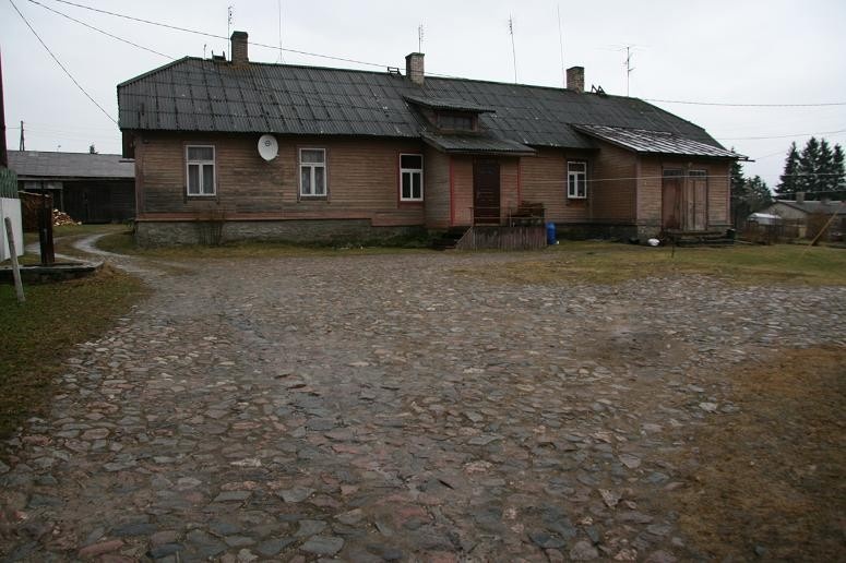 Residential buildings Lääne-Viru county Kadrina municipality Viru tn 4, 4a and 4b, Kadrina