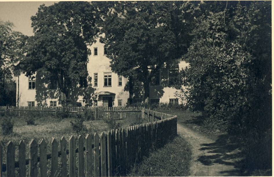 Kihlevere mõisahoone