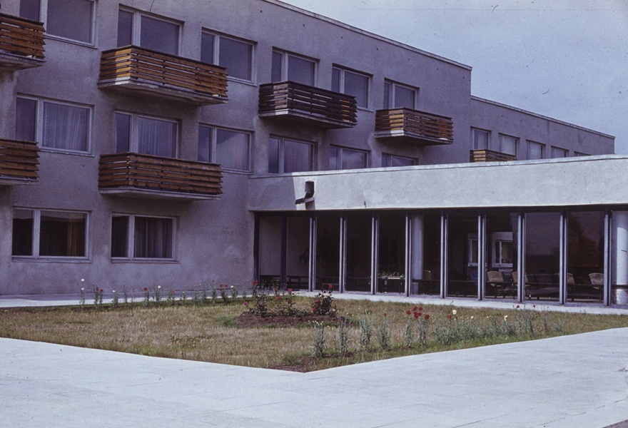 Merivälja invaliididekodu, osaline vaade hoonele. Arhitekt Agnes Vulp