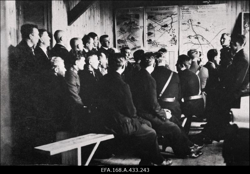 Kaitseliidu Pärnumaa malevkonnad. Õppused, manöövrid, ülevaatused jne.